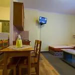 Centrum With Garage דירה רוקיטניצה נאד איז'רו