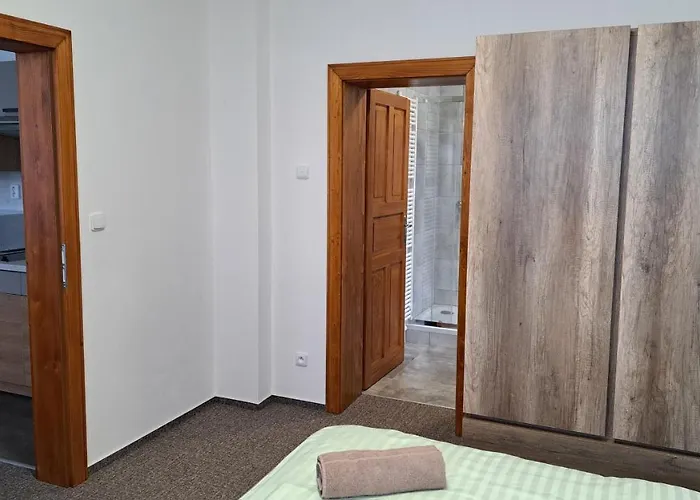 شقة Centrum With Garage روكيتنسي ناد جيزيرو